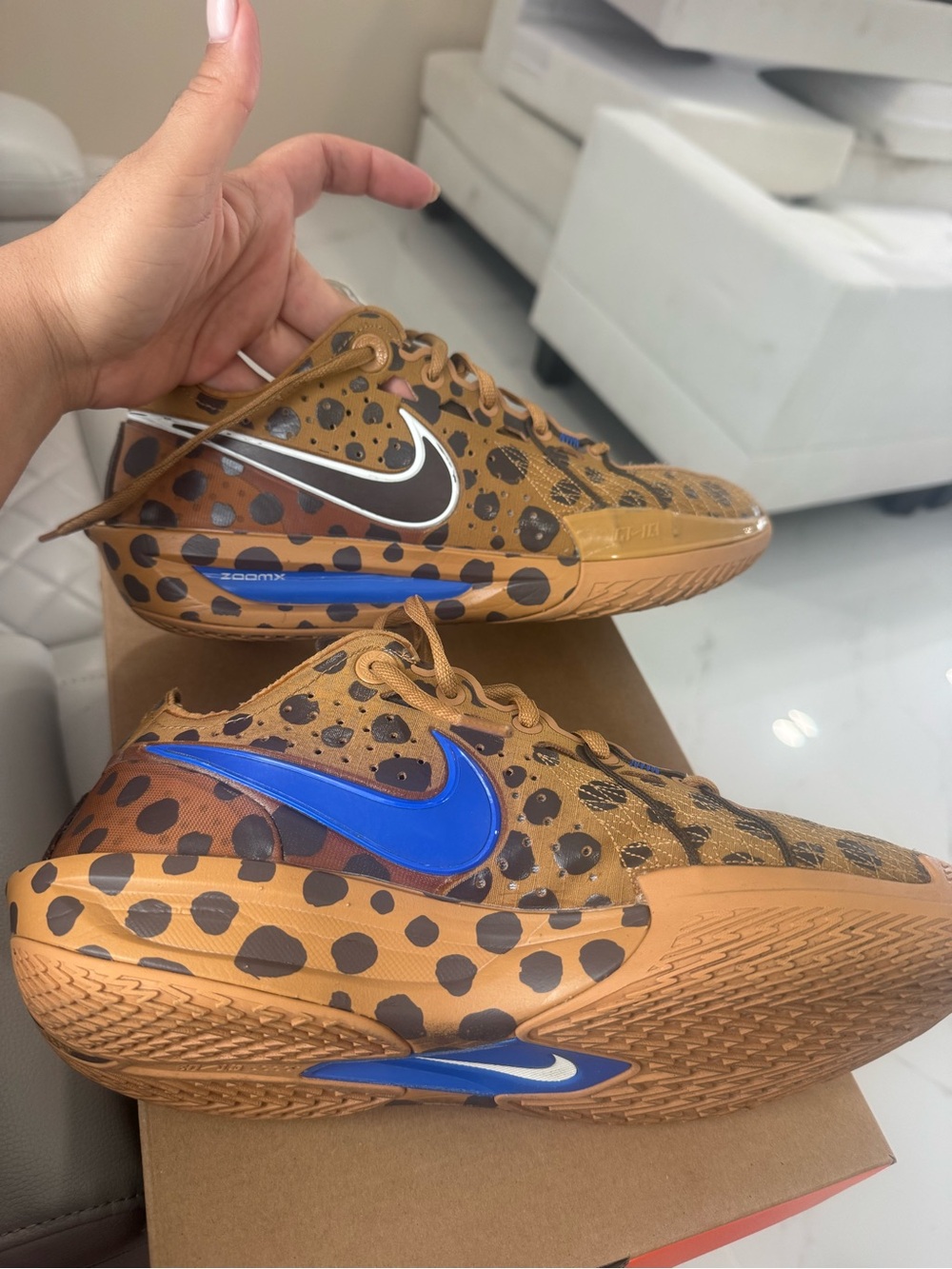 Nike Men’s Brown Cheetah Print Athletic Shoes with Blue Swoosh